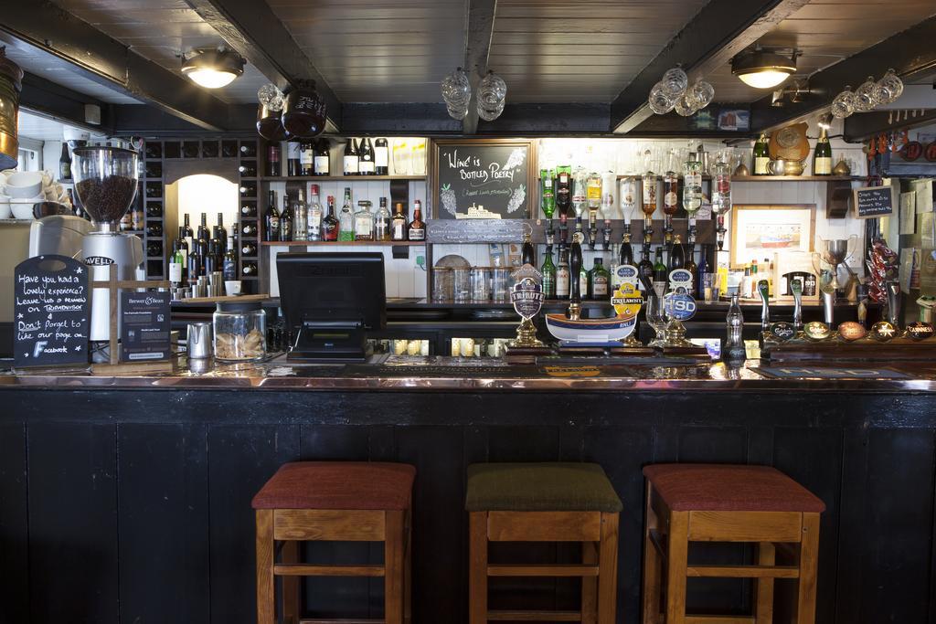 פנזאנס The Ship Inn מראה חיצוני תמונה