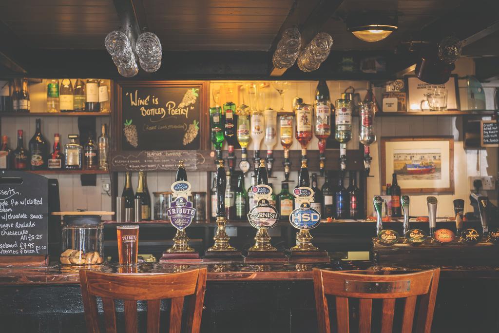 פנזאנס The Ship Inn מראה חיצוני תמונה